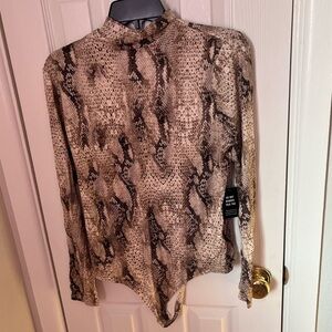 SUPERSOFT FITTED SNAKESKIN TURTLENECK LONG SLEEVE BODYSUIT